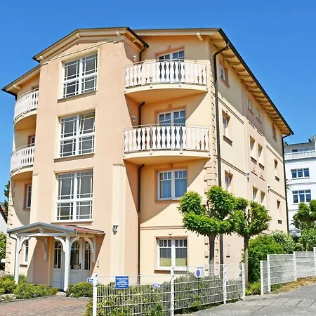 Villa Vitalis - Appartements und Wellness auf Rügen-2